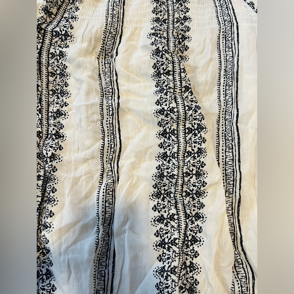 Blouse - Picture 2 of 3